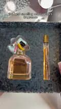 anikaniks | fragrance & beauty-anika.niks