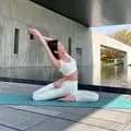 guru_yoga2-guru_yoga2