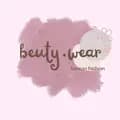 Sonia Octavia-beuty.wear